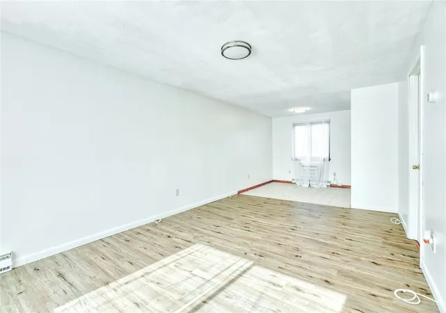 Photo 3 of Townhouse for sale at 139 Autumn Chapel, Rochester, NY 14624 | MLS# R1713724 | Listing updated on 2026-09-16