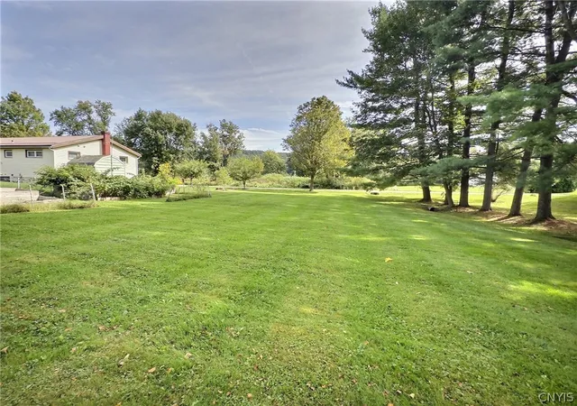 Photo 3 of Sale Pending at 1 King St, Homer, NY 13077 | MLS# S1716470 | Listing updated on 2026-09-24