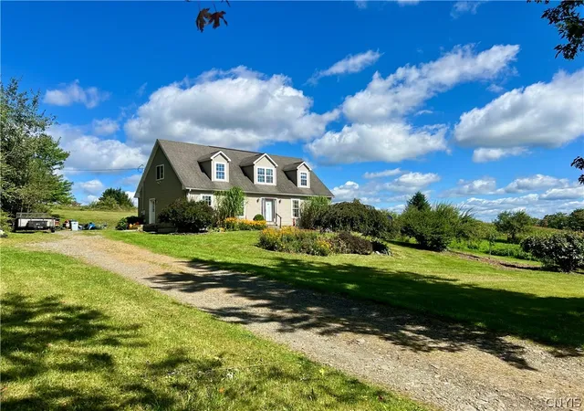 Photo 4 of Single family home for sale at 2615 Carson Rd, Cortland, NY 13045 | MLS# S1716654 | Listing updated on 2026-09-22
