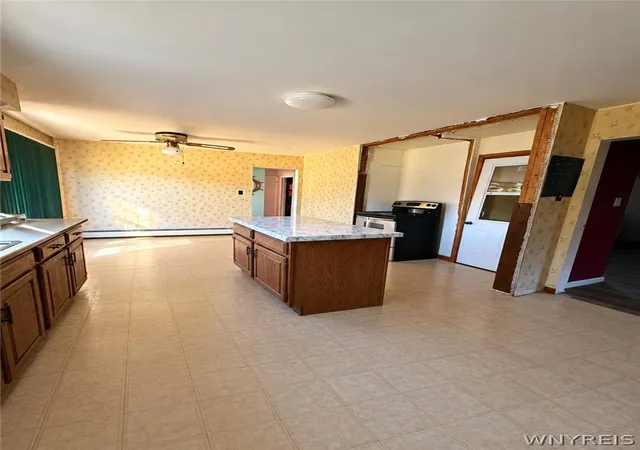 Photo 3 of Single family home for sale at 1600 Lockport Rd, Youngstown, NY 14174 | MLS# B1717203 | Listing updated on 2026-09-25