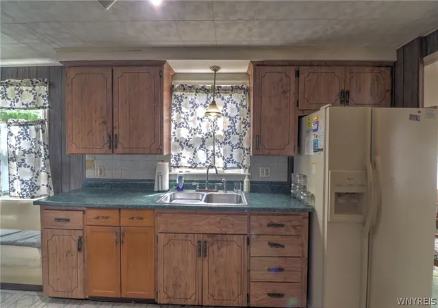 Photo 3 of Single family home for sale at 365 Hartford Ave, Buffalo, NY 14223 | MLS# B1717130 | Listing updated on 2026-09-24