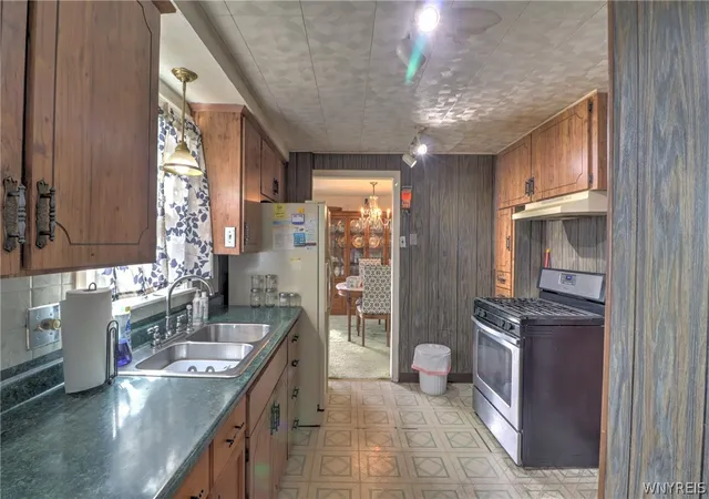 Photo 4 of Single family home for sale at 365 Hartford Ave, Buffalo, NY 14223 | MLS# B1717130 | Listing updated on 2026-09-24