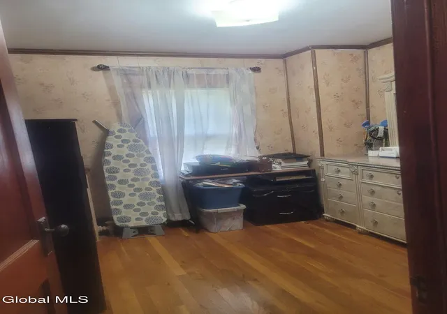 Photo 4 of Single family home for sale at 333 Mountain St, Albany, NY 12209 | MLS# 202525858 | Listing updated on 2026-09-03