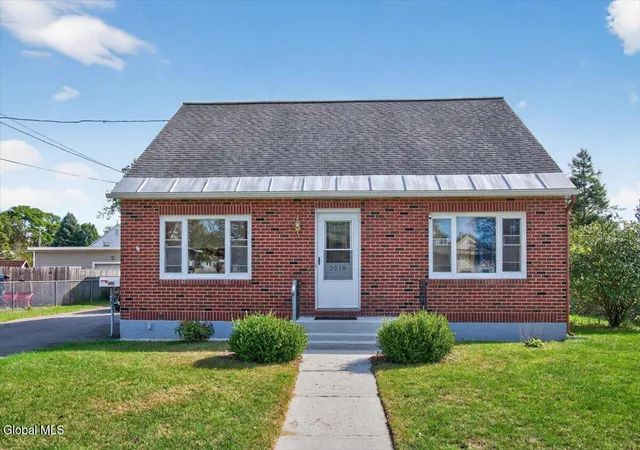 Photo 1 of Single family home for sale at 2518 Van Dyke Ave, Schenectady, NY 12306 | MLS# 202625688 | Listing updated on 2026-09-14