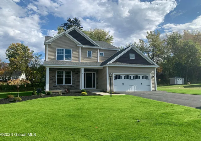 Photo 1 of Single family home for sale at 7 Wyatt's Way, Clifton Park, NY 12065 | MLS# 202626029 | Listing updated on 2026-09-15