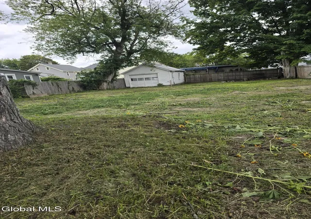 Photo 3 of Single family home for sale at 14 Stevens St, Glens Falls, NY 12801 | MLS# 202611459 | Listing updated on 2026-09-05