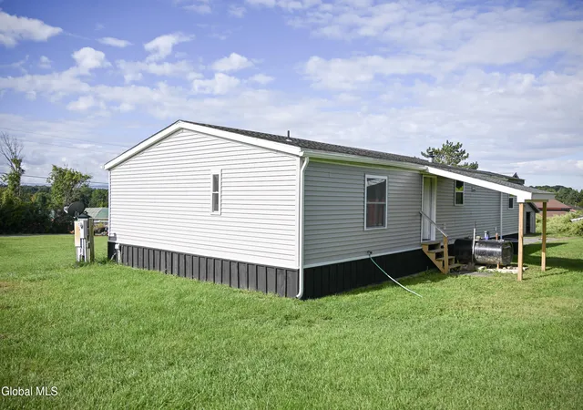 Photo 4 of Single family home for sale at 770 Oswegatchie Rd, Palatine Bridge, NY 13428 | MLS# 202614865 | Listing updated on 2026-09-11