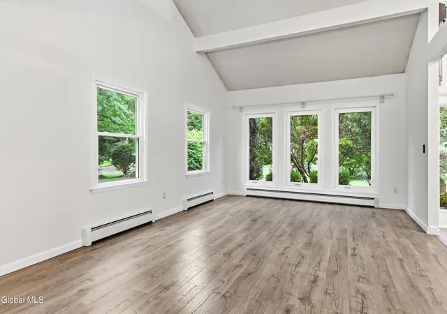 Photo 4 of Single family home for sale at 44 Westphal Dr, Delmar, NY 12054 | MLS# 202620506 | Listing updated on 2026-09-01
