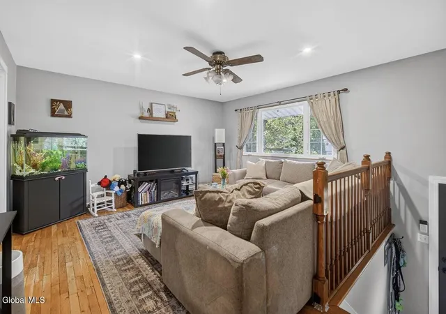 Photo 4 of Single family home for sale at 124 Hathorn Blvd, Saratoga Springs, NY 12866 | MLS# 202625217 | Listing updated on 2026-09-02