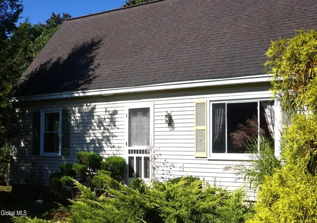 Photo 1 of Single family home for sale at 6 Newington Ave, Gansevoort, NY 12831 | MLS# 202627603 | Listing updated on 2026-10-19