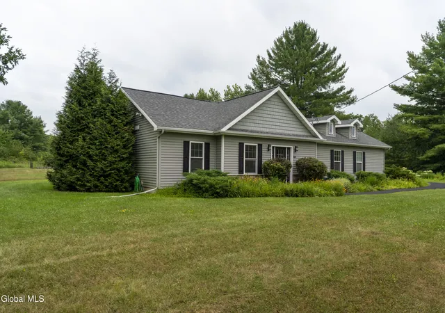 Photo 2 of Sale Pending at 368 Eastline Rd, Ballston Lake, NY 12019 | MLS# 202626471 | Listing updated on 2026-09-26