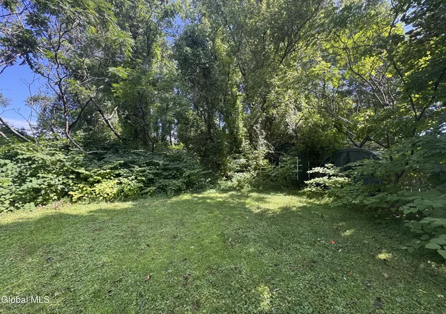 Listing Photo 4 - Condo for sale in building located at 74 Amherst St, Lake George, NY 12845