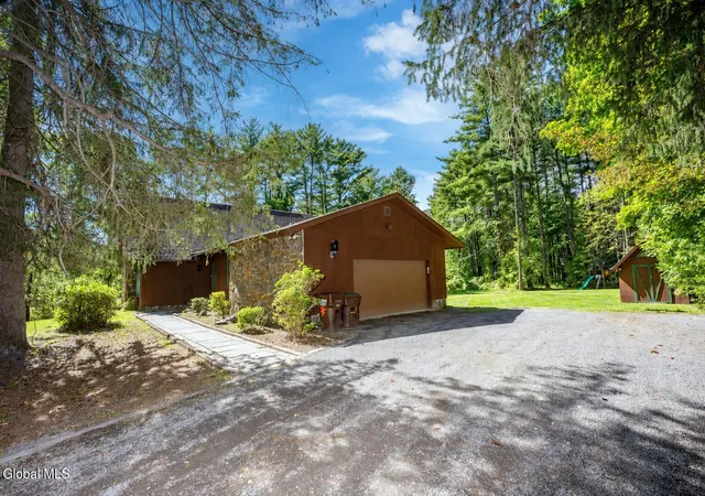 Photo 2 of Sale Pending at 63 Upper Font Grv Rd, Slingerlands, NY 12159 | MLS# 202626461 | Listing updated on 2026-09-22