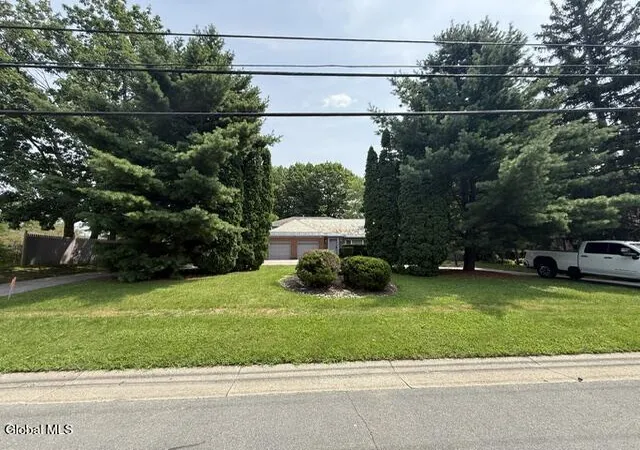 Photo 3 of Single family home for sale at 183 Van Rensselaer Blvd, Albany, NY 12204 | MLS# 202621688 | Listing updated on 2026-09-15