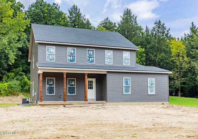 Photo 3 of Single family home for sale at 131 Hetcheltown Rd, Schenectady, NY 12302 | MLS# 202623551 | Listing updated on 2026-09-23