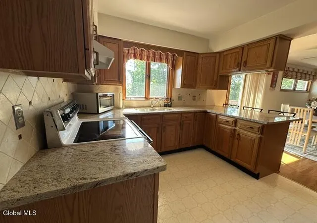 Photo 3 of Single family home for sale at 88 Woodlawn Dr, Ravena, NY 12143 | MLS# 202623377 | Listing updated on 2026-09-22