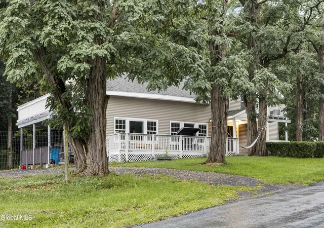 Photo 3 of Single family home for sale at 221 Hervey Sunside Rd, Cairo, NY 12413 | MLS# 202625353 | Listing updated on 2026-09-04