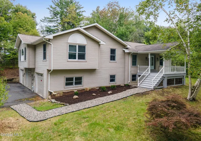 Photo 2 of Single family home for sale at 760 Krumkill Rd, Albany, NY 12203 | MLS# 202625588 | Listing updated on 2026-09-09