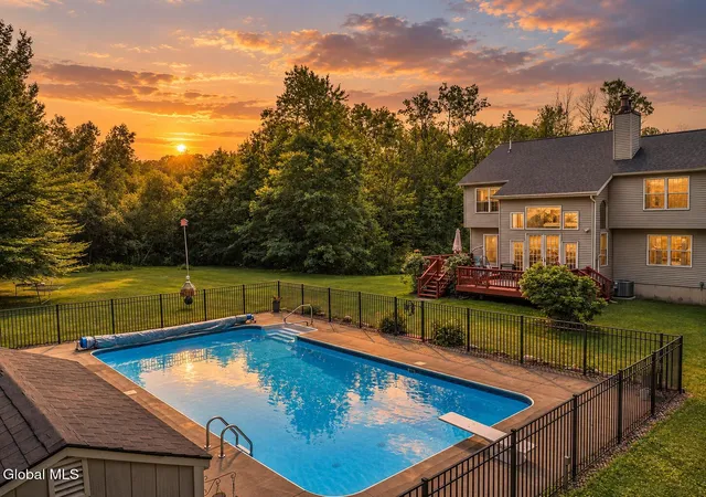 Photo 1 of Single family home for sale at 2611 Old Ml Rd, Galway, NY 12074 | MLS# 202623275 | Listing updated on 2026-10-02