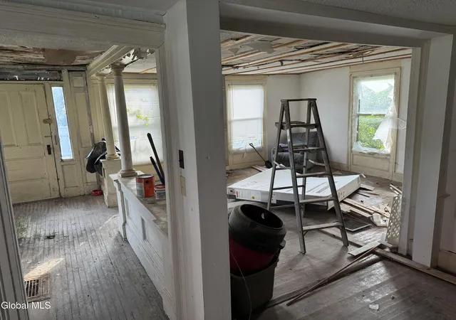 Photo 3 of Single family home for sale at 39 Williams St, Whitehall, NY 12887 | MLS# 202625566 | Listing updated on 2026-09-09
