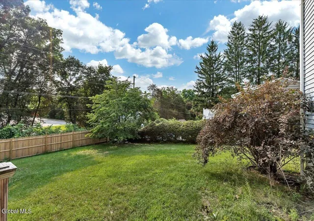 Photo 38 of Sale Pending at 32 Tamarack Ln, East Greenbush, NY 12061 | MLS# 202623938 | Listing updated on 2026-09-11