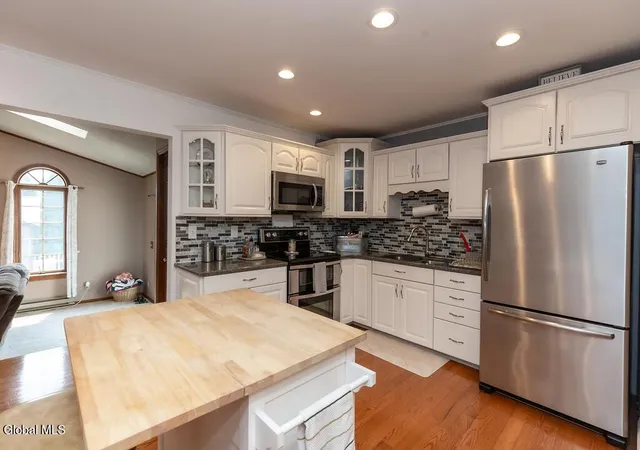Photo 3 of Sale Pending at 6 Long Ave, Latham, NY 12110 | MLS# 202624014 | Listing updated on 2026-09-09