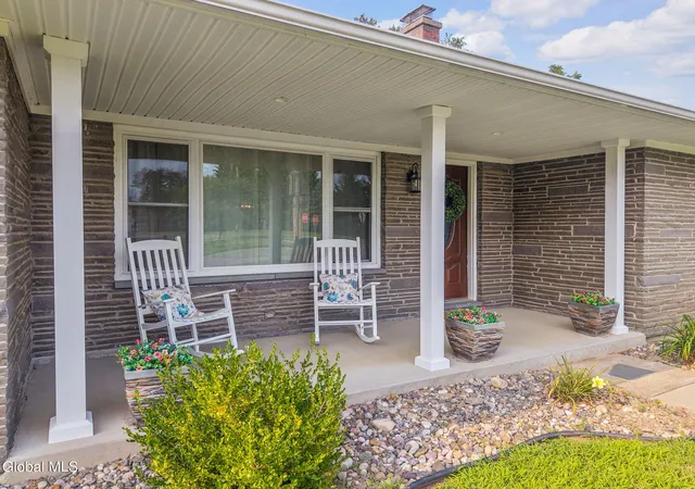 Photo 2 of Sale Pending at 1000 John Alden Ln, Schenectady, NY 12306 | MLS# 202624030 | Listing updated on 2026-09-01