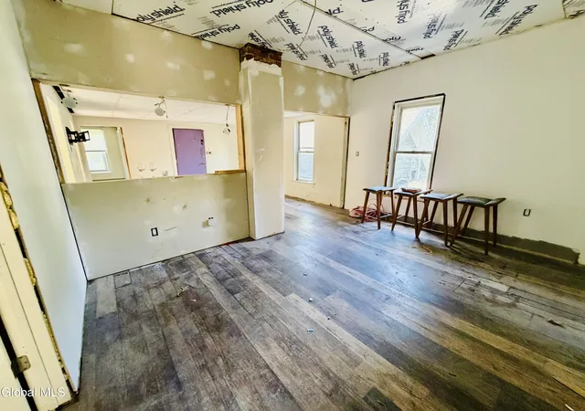 Photo 3 of House for sale at 92 Forbes St, Amsterdam, NY 12010 | MLS# 202625164 | Listing updated on 2026-09-02