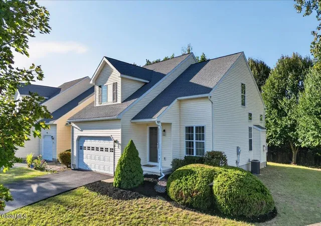 Photo 2 of Sale Pending at 28c Pointe W Dr, Halfmoon, NY 12065 | MLS# 202626277 | Listing updated on 2026-10-06