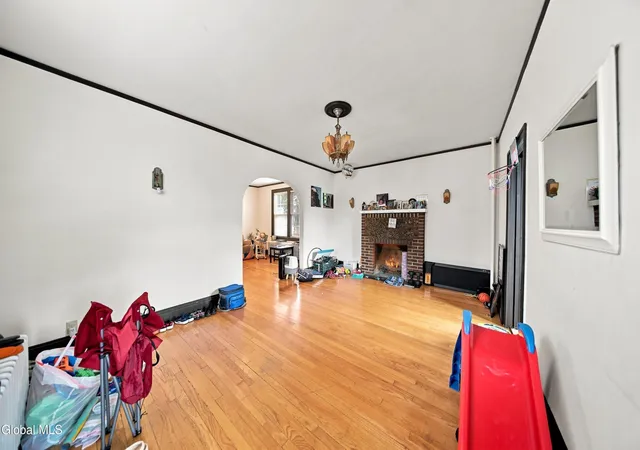 Photo 3 of Single family home for sale at 75 Mcalpin St, Albany, NY 12209 | MLS# 202625782 | Listing updated on 2026-09-11