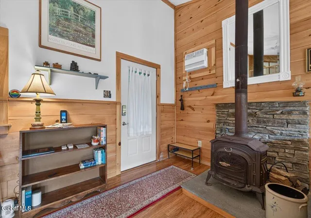 Photo 4 of Single family home for sale at 50 Lake Camp Way, Cropseyville, NY 12052 | MLS# 202625283 | Listing updated on 2026-09-14