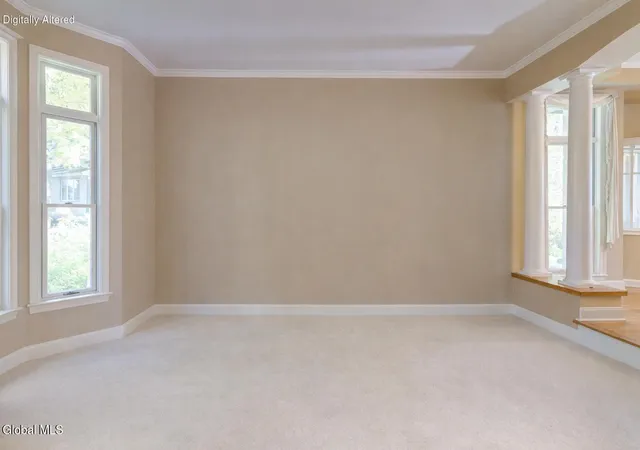 Photo 4 of Single family home for sale at 1 Shetland Green, Clifton Park, NY 12065 | MLS# 202625291 | Listing updated on 2026-09-08