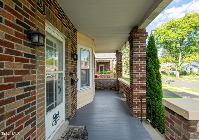 Photo 1 of Single family home for sale at 22 Marwill St, Albany, NY 12209 | MLS# 202625538 | Listing updated on 2026-09-13