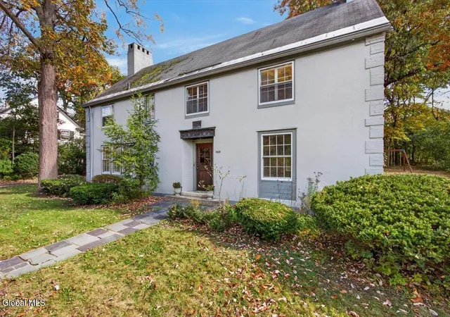 Photo 1 of Single family home for sale at 1424 Wendell Ave, Schenectady, NY 12308 | MLS# 202628650 | Listing updated on 2026-10-26