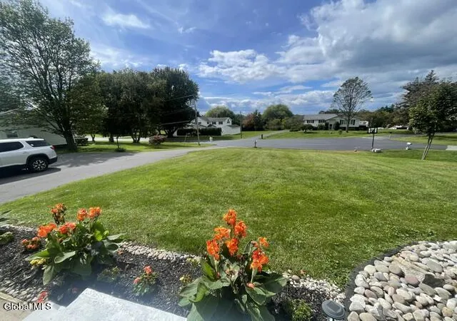 Photo 2 of Single family home for sale at 110 Country Ridge Ct, Amsterdam, NY 12010 | MLS# 202624802 | Listing updated on 2026-10-03