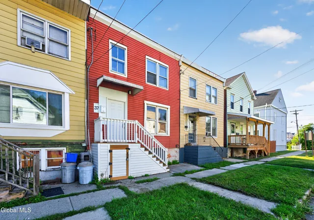 Photo 2 of Sale Pending at 37 Nelson Ave, Rensselaer, NY 12144 | MLS# 202625997 | Listing updated on 2026-09-28