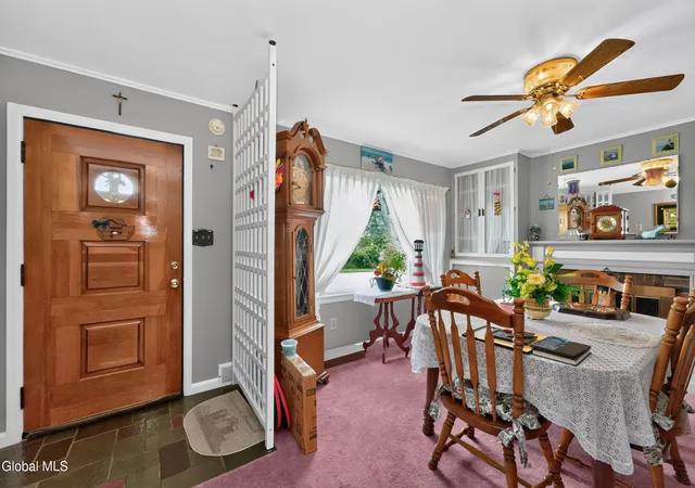 Photo 4 of Sale Pending at 1527 Ardsley Pl, Schenectady, NY 12308 | MLS# 202626149 | Listing updated on 2026-10-01