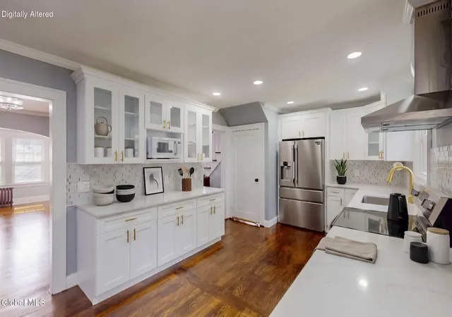 Photo 3 of Single family home for sale at 119 Western Pkwy, Schenectady, NY 12304 | MLS# 202625200 | Listing updated on 2026-09-16