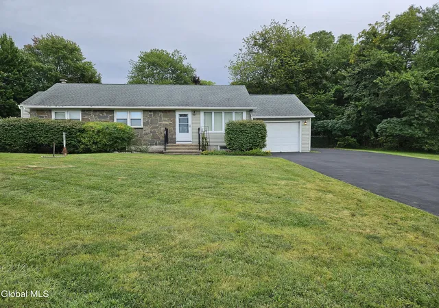 Photo 1 of Single family home for sale at 100 Troy Rd, East Greenbush, NY 12061 | MLS# 202625340 | Listing updated on 2026-09-05