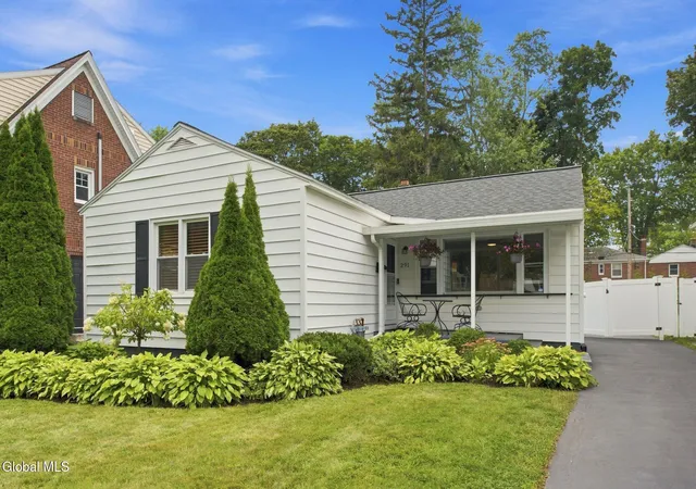 Photo 1 of Single family home for sale at 291 S Main Ave, Albany, NY 12208 | MLS# 202625602 | Listing updated on 2026-09-20