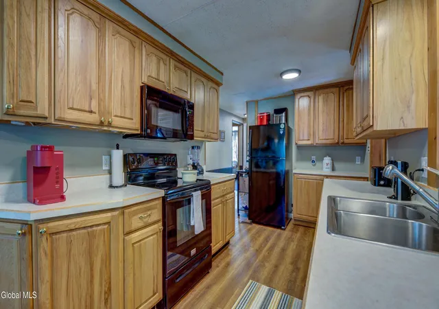 Photo 4 of Sale Pending at 38 School St, Mayfield, NY 12117 | MLS# 202625575 | Listing updated on 2026-09-11