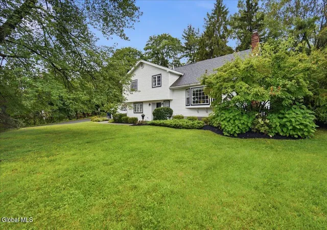 Photo 3 of Sale Pending at 7 Eberle Rd, Latham, NY 12110 | MLS# 202625351 | Listing updated on 2026-09-09