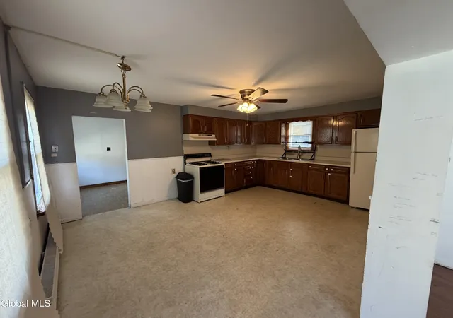 Photo 3 of Single family home for sale at 1346 4Th Ave, Watervliet, NY 12189 | MLS# 202624904 | Listing updated on 2026-09-09