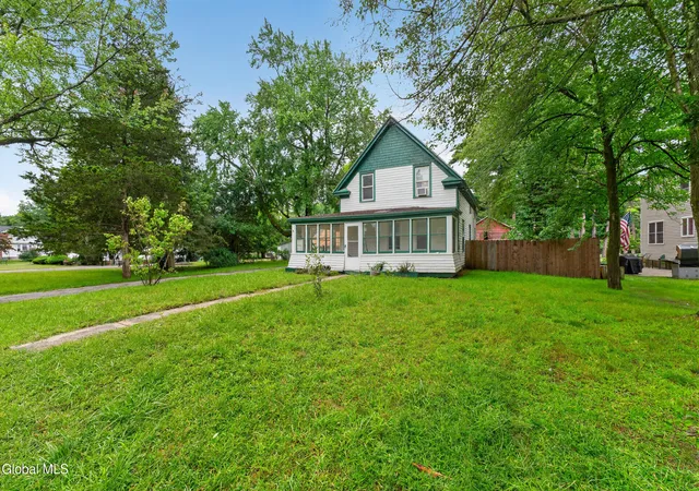 Photo 1 of Sale Pending at 2177 Helderberg Ave, Schenectady, NY 12306 | MLS# 202625352 | Listing updated on 2026-09-07