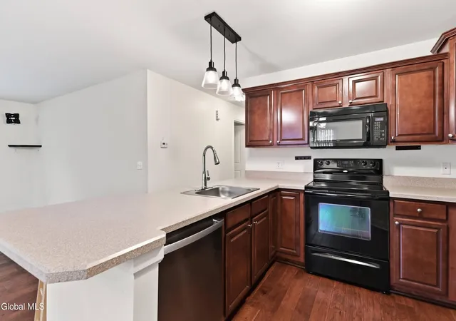 Photo 3 of Condo for sale at 301 Royale Ct, Troy, NY 12180 | MLS# 202625405 | Listing updated on 2026-09-16