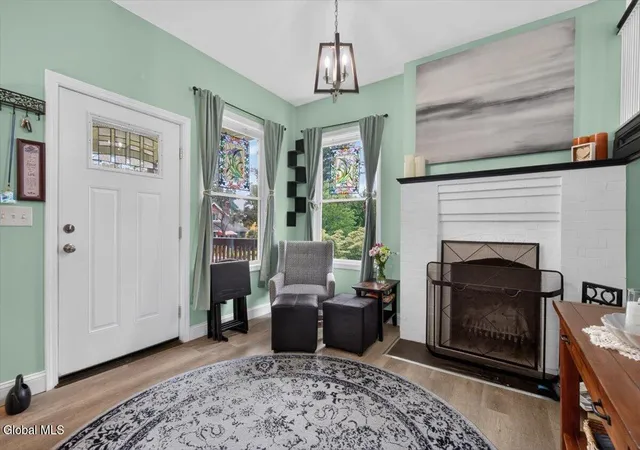 Photo 2 of Single family home for sale at 37 Ray St, Schenectady, NY 12309 | MLS# 202625295 | Listing updated on 2026-09-18