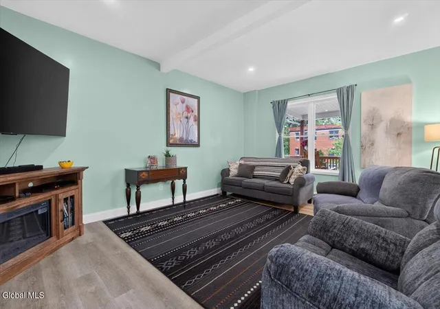 Photo 3 of Single family home for sale at 37 Ray St, Schenectady, NY 12309 | MLS# 202625295 | Listing updated on 2026-09-18