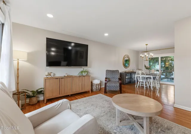 Photo 3 of Single family home for sale at 25 Oakwood Blvd, Clifton Park, NY 12065 | MLS# 202625796 | Listing updated on 2026-09-13
