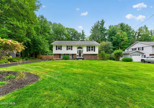 Photo 3 of Sale Pending at 35 Acorn Ave, Clifton Park, NY 12065 | MLS# 202625190 | Listing updated on 2026-09-08