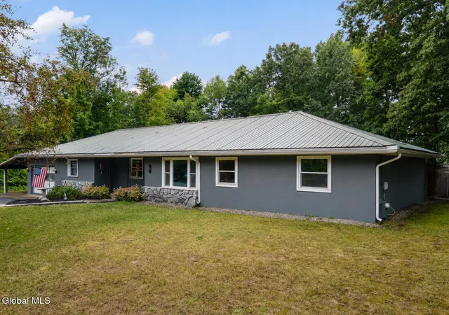 Photo 1 of Single family home for sale at 8 Michael Rd, Fort Edward, NY 12828 | MLS# 202625383 | Listing updated on 2026-09-29